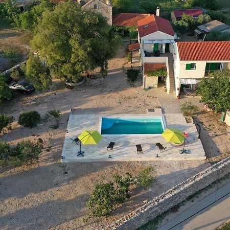 Marcelovi Dvori Bed & Breakfast Pirovac Luaran gambar