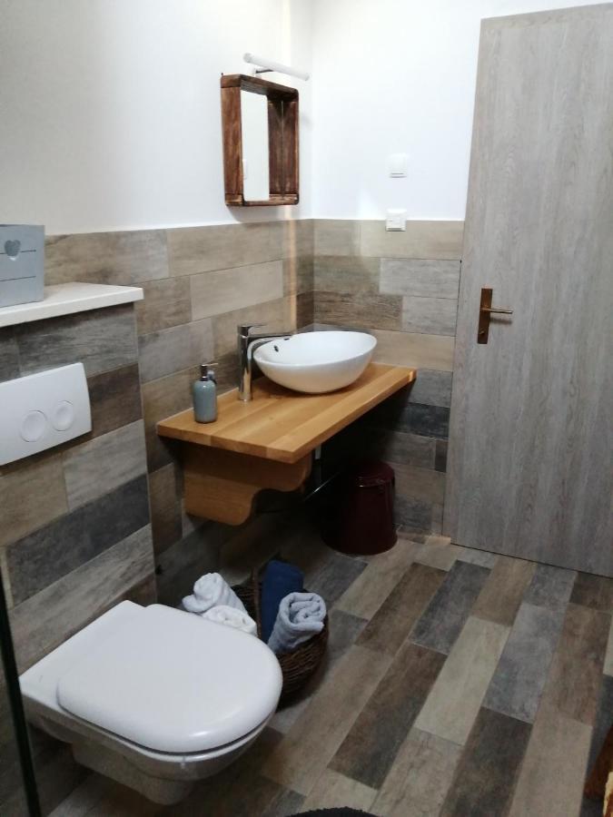 Marcelovi Dvori Bed & Breakfast Pirovac Luaran gambar