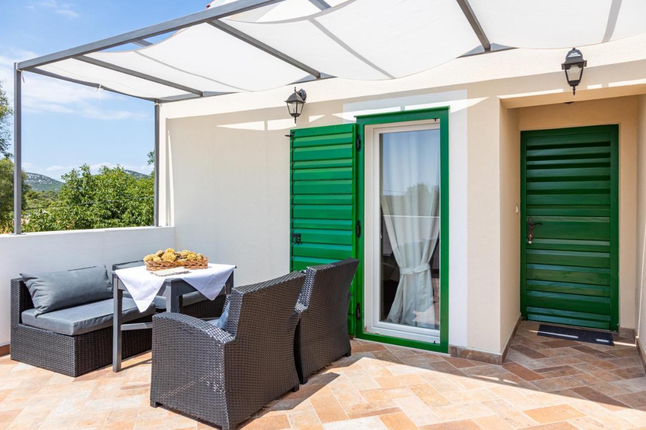 Marcelovi Dvori Bed & Breakfast Pirovac Luaran gambar