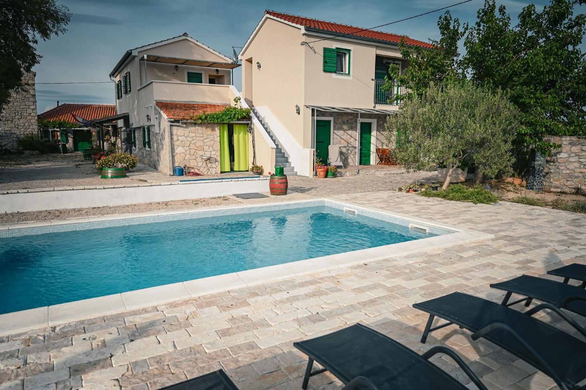 Marcelovi Dvori Bed & Breakfast Pirovac Luaran gambar